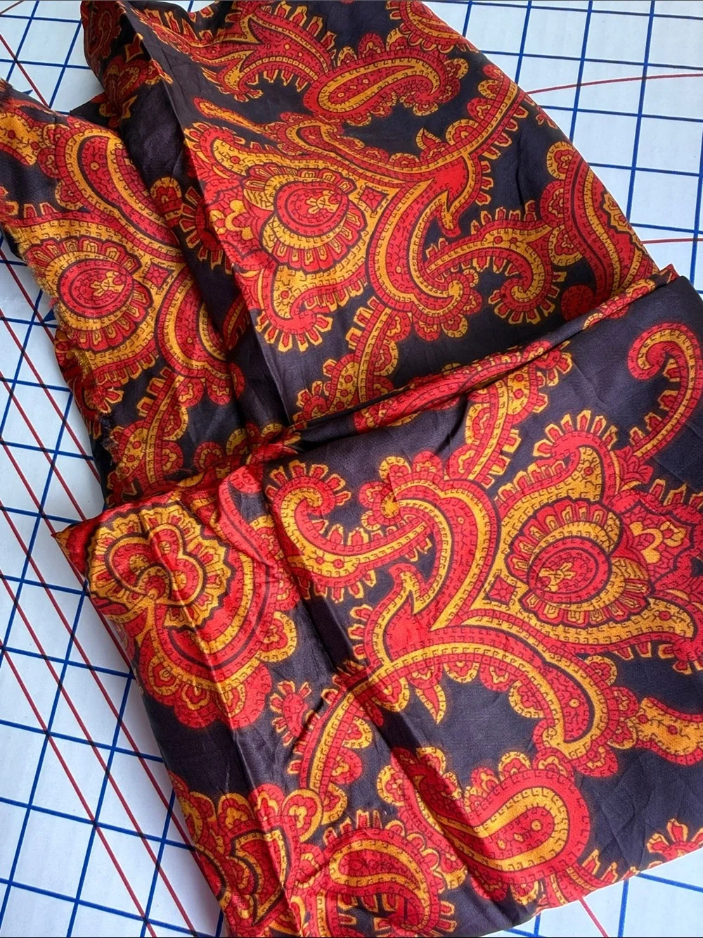 Vintage 1970s Paisley Dress Fabric 1.5 Yards x 42” Red Gold Black Lightweight